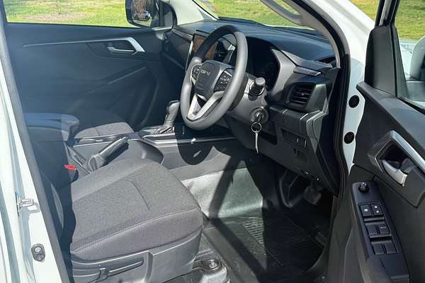 2025 Isuzu D-MAX LS-M 4X4