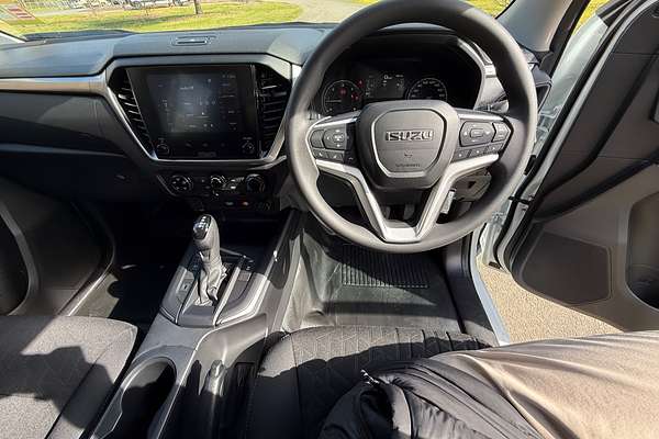 2025 Isuzu D-MAX LS-M 4X4