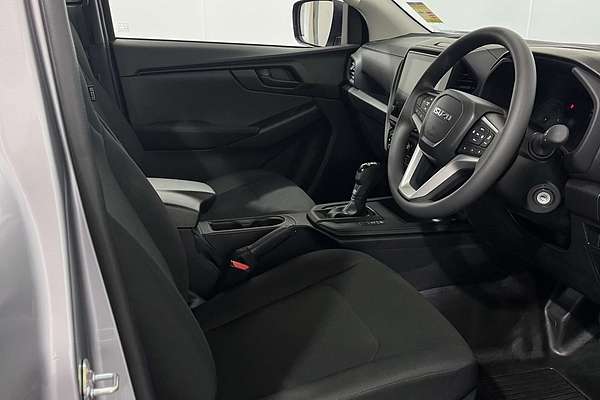2024 Isuzu D-MAX SX High Ride Rear Wheel Drive