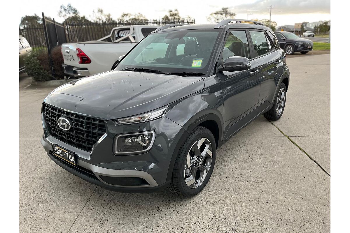2025 Hyundai Venue Active QX.V5