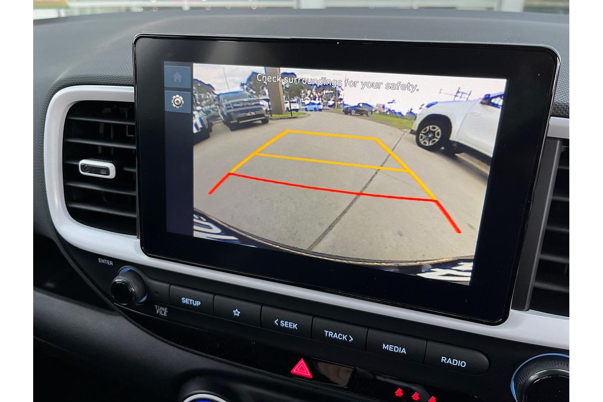 2025 Hyundai Venue Active QX.V5