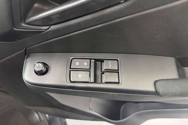 2024 Isuzu D-MAX SX High Ride Rear Wheel Drive