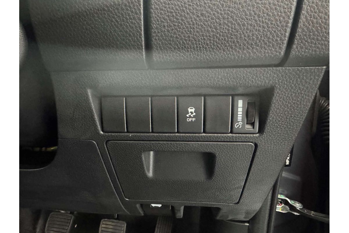 2024 Isuzu D-MAX SX High Ride Rear Wheel Drive