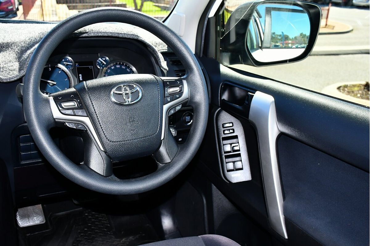 2017 Toyota Landcruiser Prado GX GDJ150R