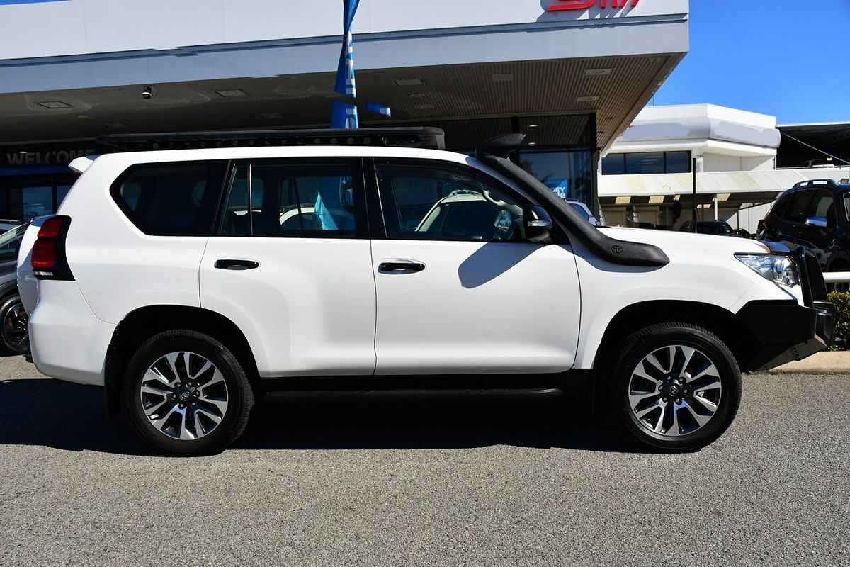 2017 Toyota Landcruiser Prado GX GDJ150R