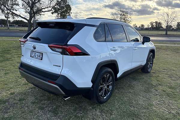 2022 Toyota RAV4 GXL AXAH54R
