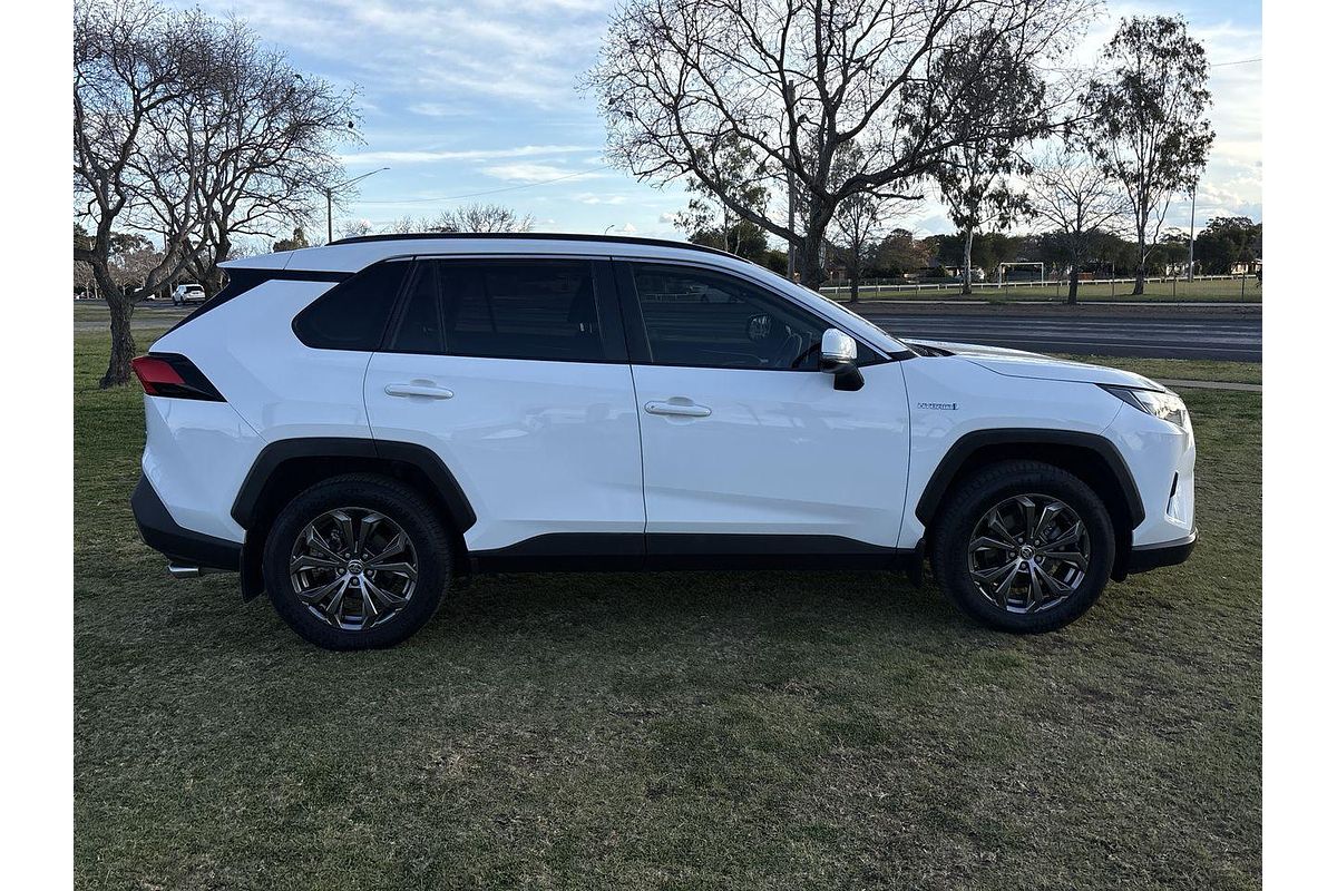 2022 Toyota RAV4 GXL AXAH54R
