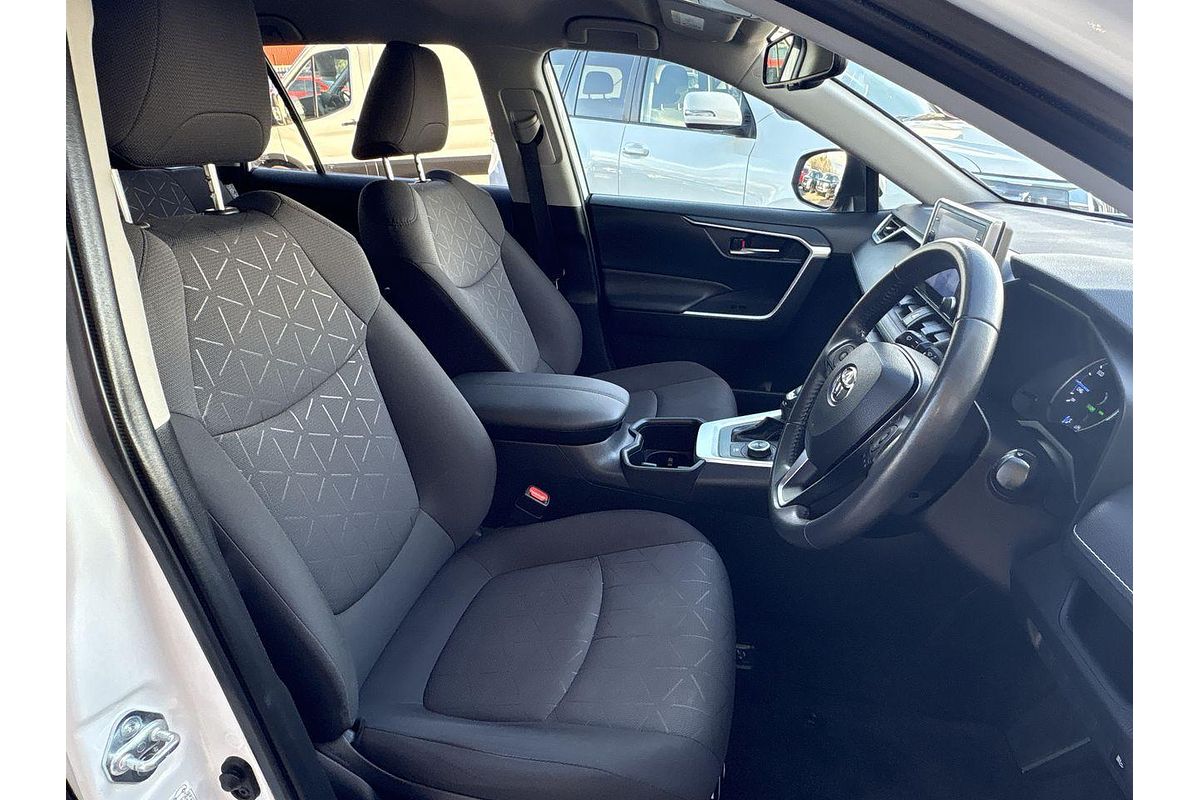 2022 Toyota RAV4 GXL AXAH54R