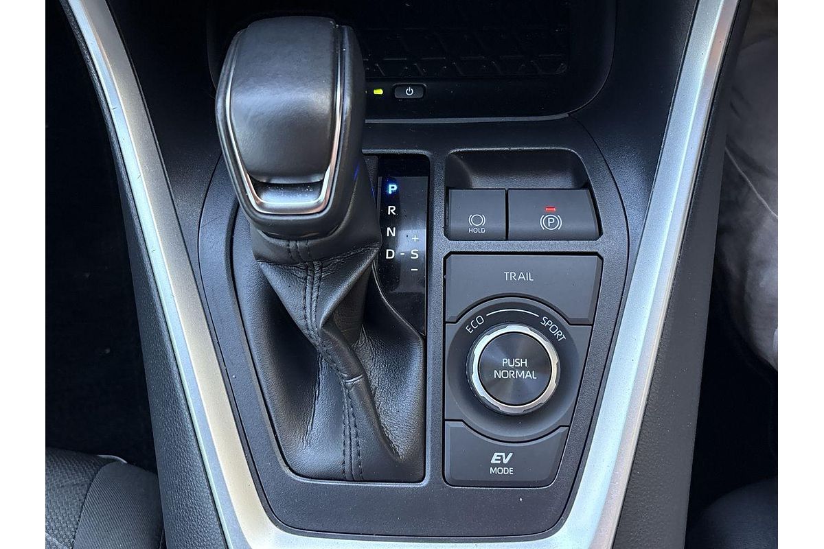 2022 Toyota RAV4 GXL AXAH54R