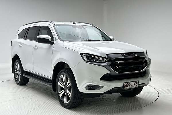 2023 Isuzu MU-X LS-T