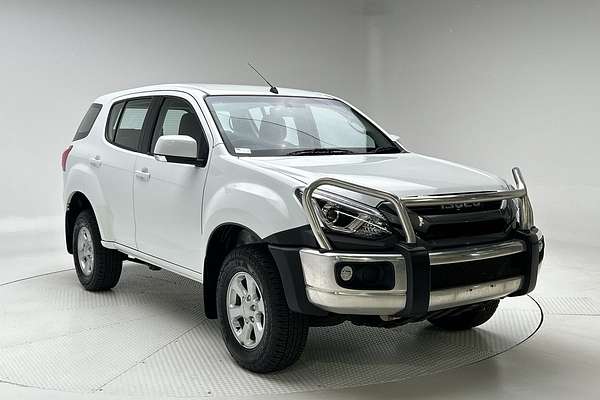 2020 Isuzu MU-X LS-M