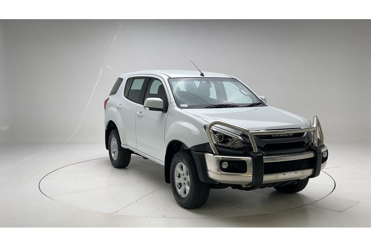 2020 Isuzu MU-X LS-M