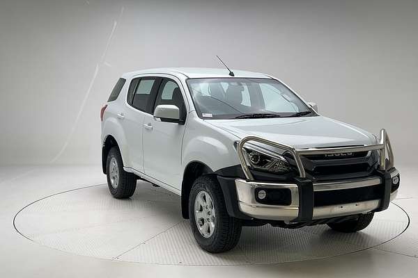 2020 Isuzu MU-X LS-M