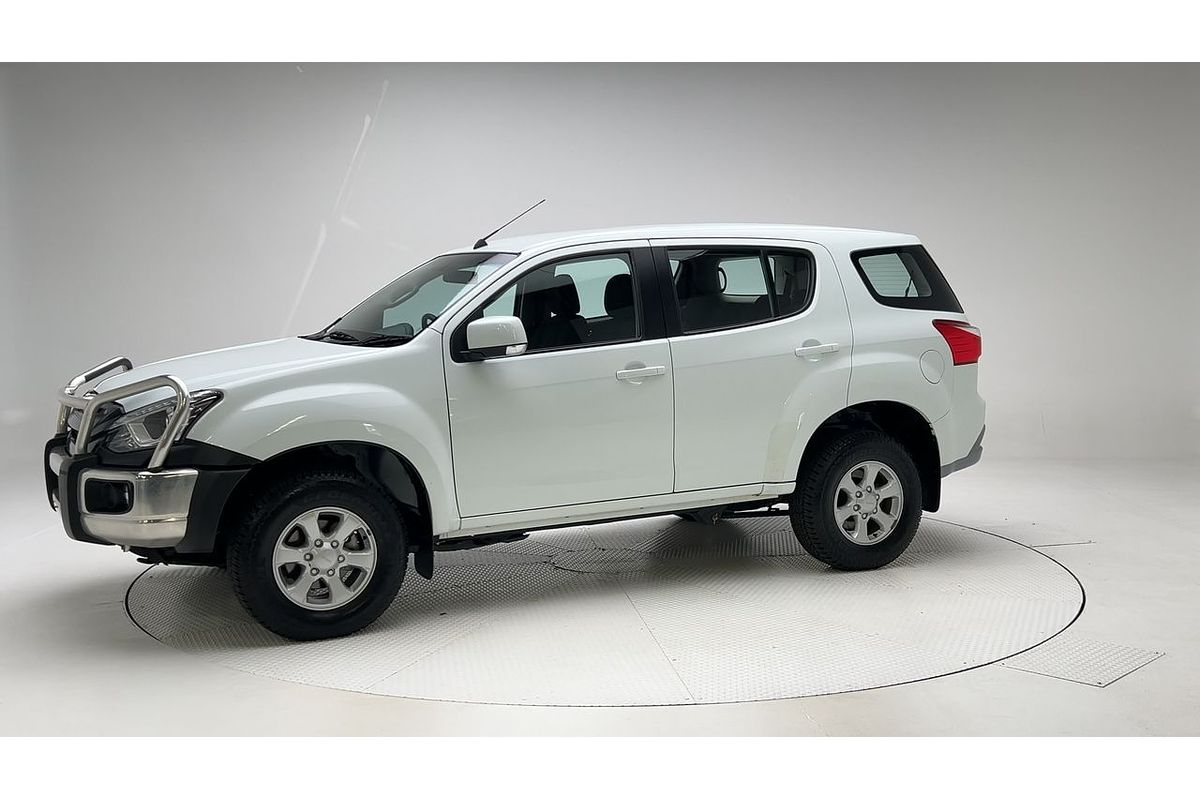 2020 Isuzu MU-X LS-M