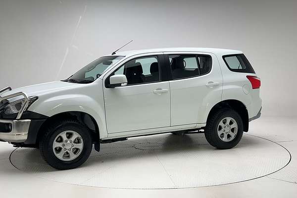 2020 Isuzu MU-X LS-M