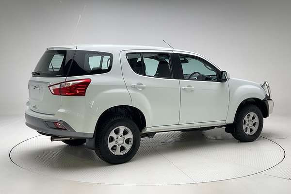 2020 Isuzu MU-X LS-M