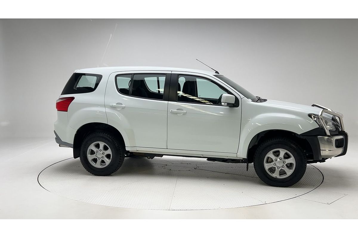 2020 Isuzu MU-X LS-M