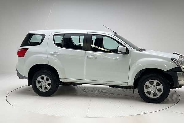 2020 Isuzu MU-X LS-M