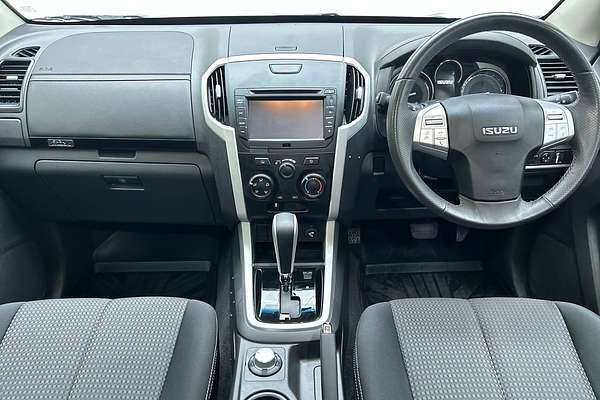 2020 Isuzu MU-X LS-M