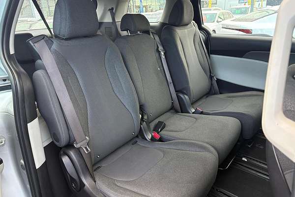 2022 Kia Carnival S KA4