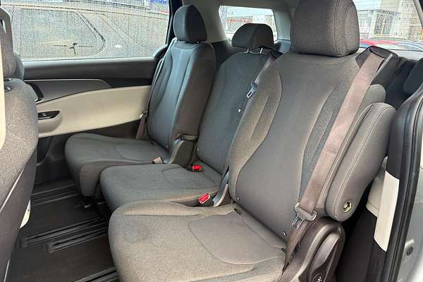 2022 Kia Carnival S KA4