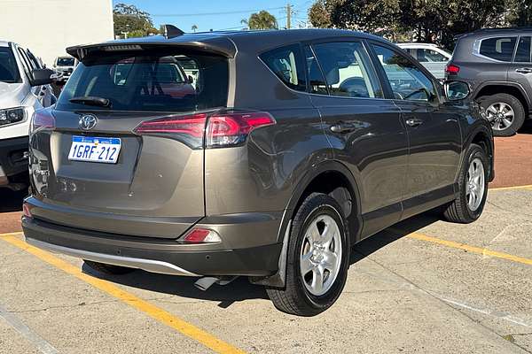2018 Toyota RAV4 GX ZSA42R