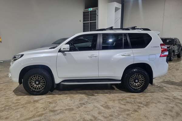 2017 Toyota Landcruiser Prado Kakadu GDJ150R