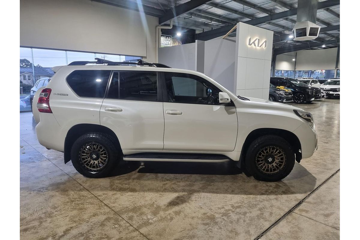 2017 Toyota Landcruiser Prado Kakadu GDJ150R