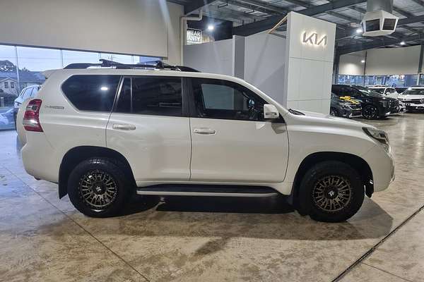 2017 Toyota Landcruiser Prado Kakadu GDJ150R