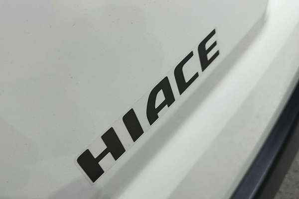 2022 Toyota Hiace  GDH300R LWB