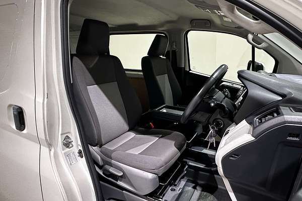 2022 Toyota Hiace  GDH300R LWB