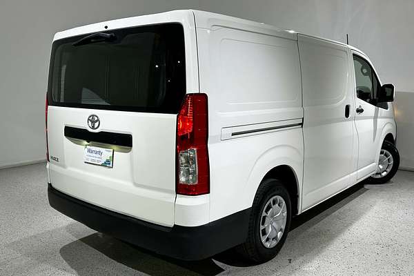 2022 Toyota Hiace  GDH300R LWB
