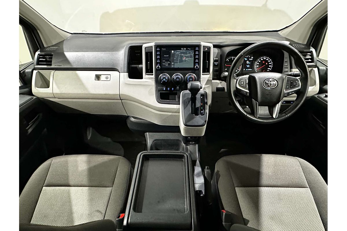 2022 Toyota Hiace  GDH300R LWB