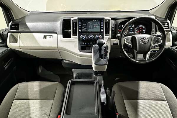 2022 Toyota Hiace  GDH300R LWB