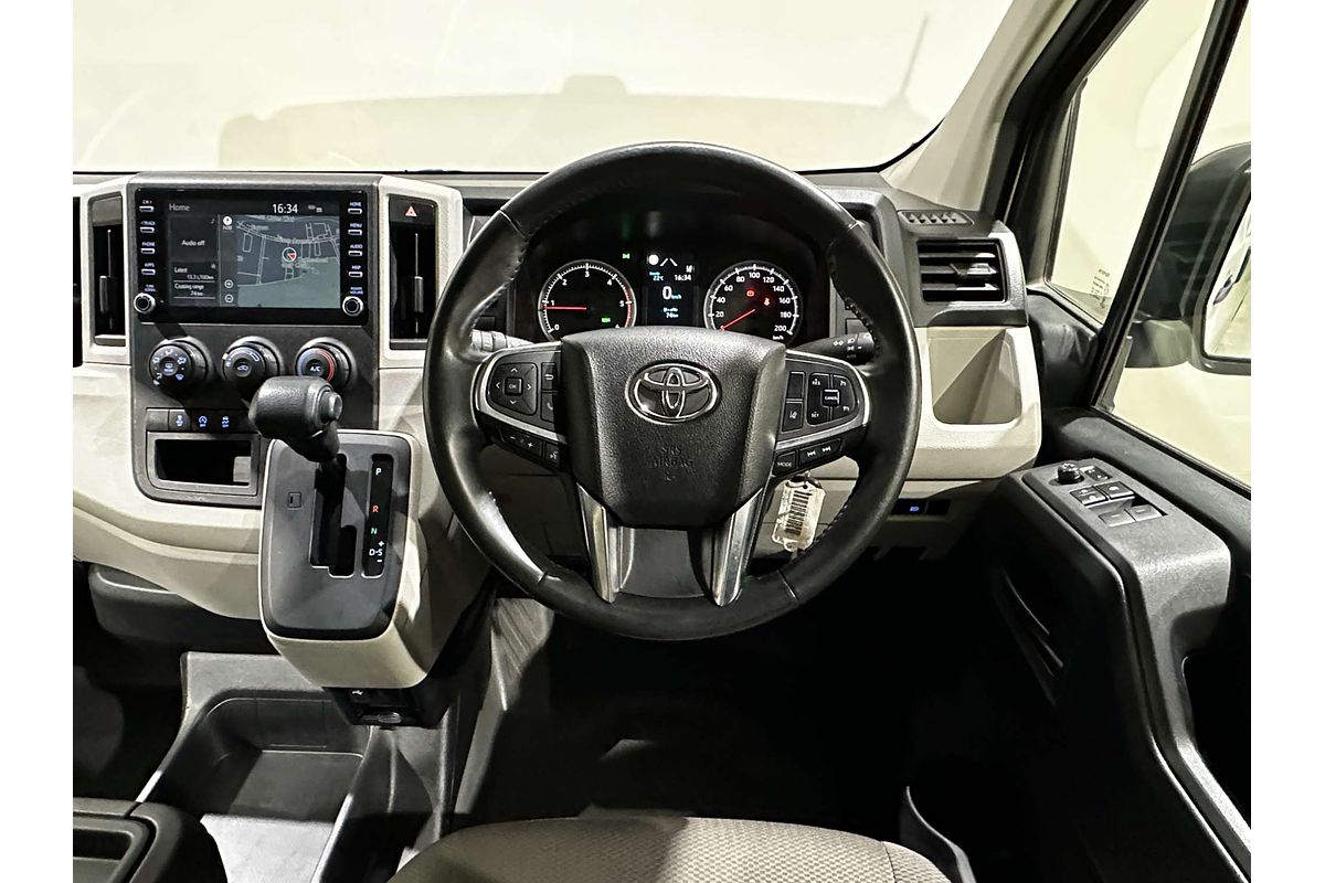 2022 Toyota Hiace  GDH300R LWB