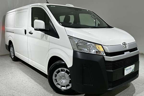 2022 Toyota Hiace  GDH300R LWB