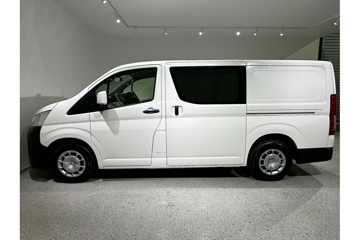 2022 Toyota Hiace  GDH300R LWB