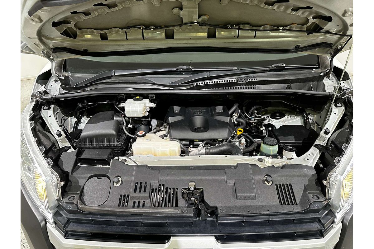 2022 Toyota Hiace  GDH300R LWB