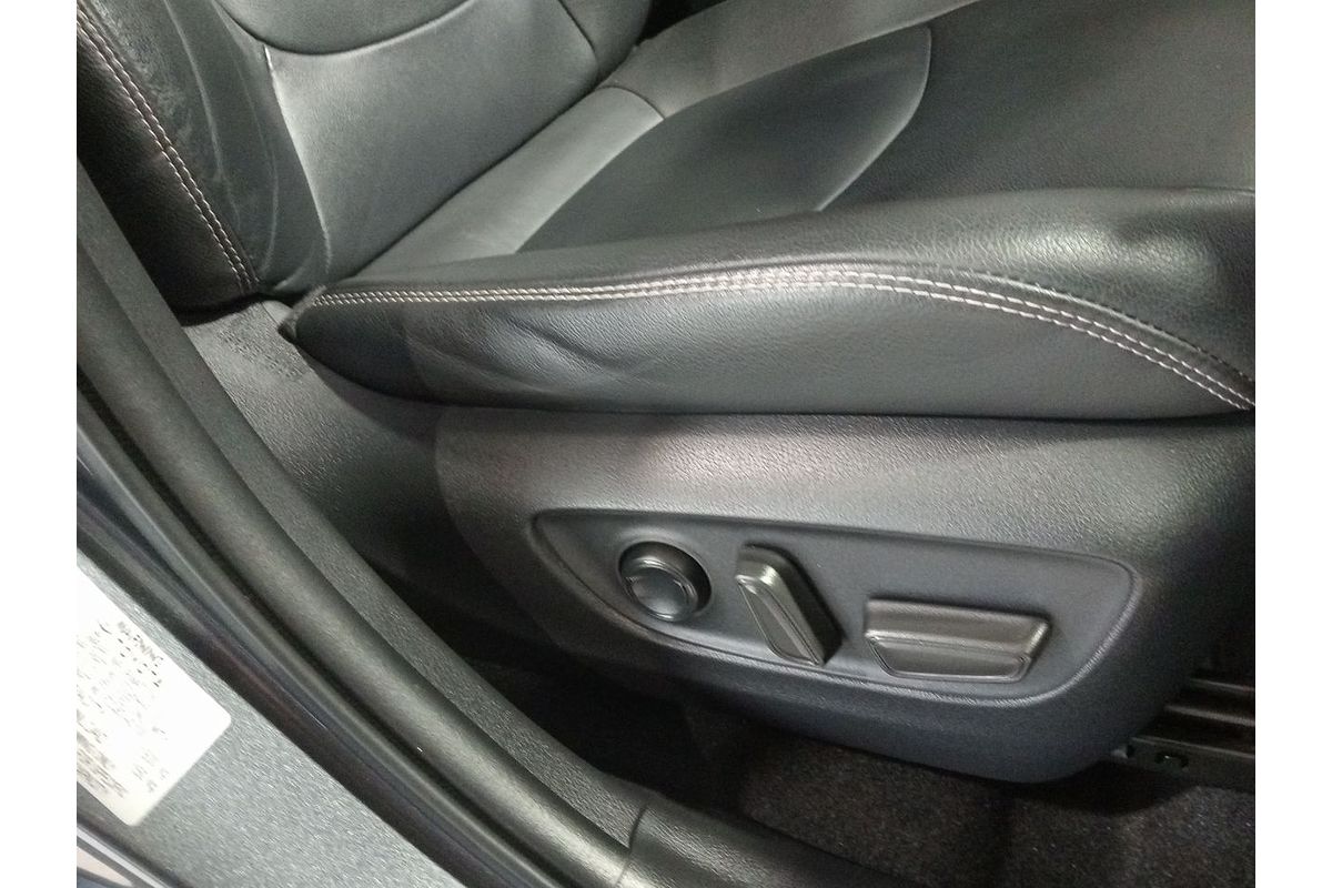 2020 Toyota RAV4 Cruiser AXAH54R