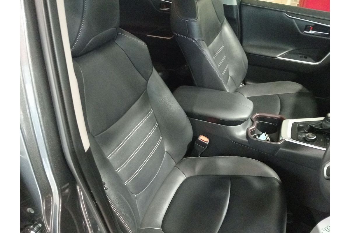 2020 Toyota RAV4 Cruiser AXAH54R