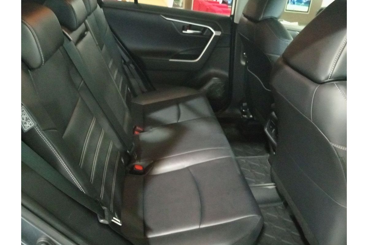 2020 Toyota RAV4 Cruiser AXAH54R