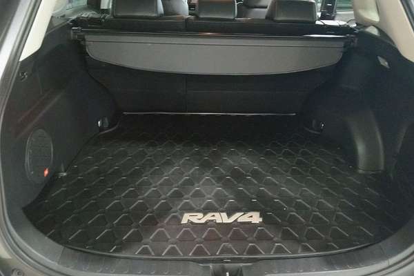 2020 Toyota RAV4 Cruiser AXAH54R