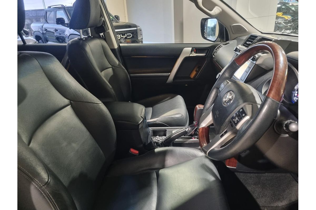 2017 Toyota Landcruiser Prado Kakadu GDJ150R