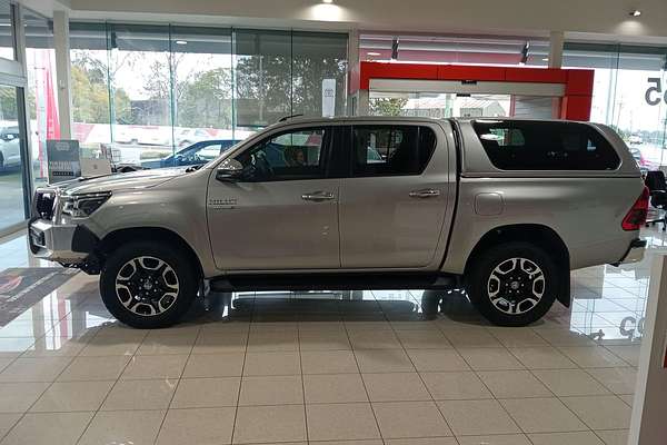 2020 Toyota Hilux SR5 GUN126R 4X4