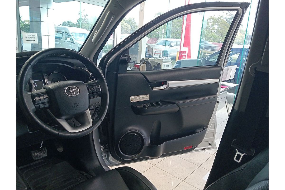 2020 Toyota Hilux SR5 GUN126R 4X4