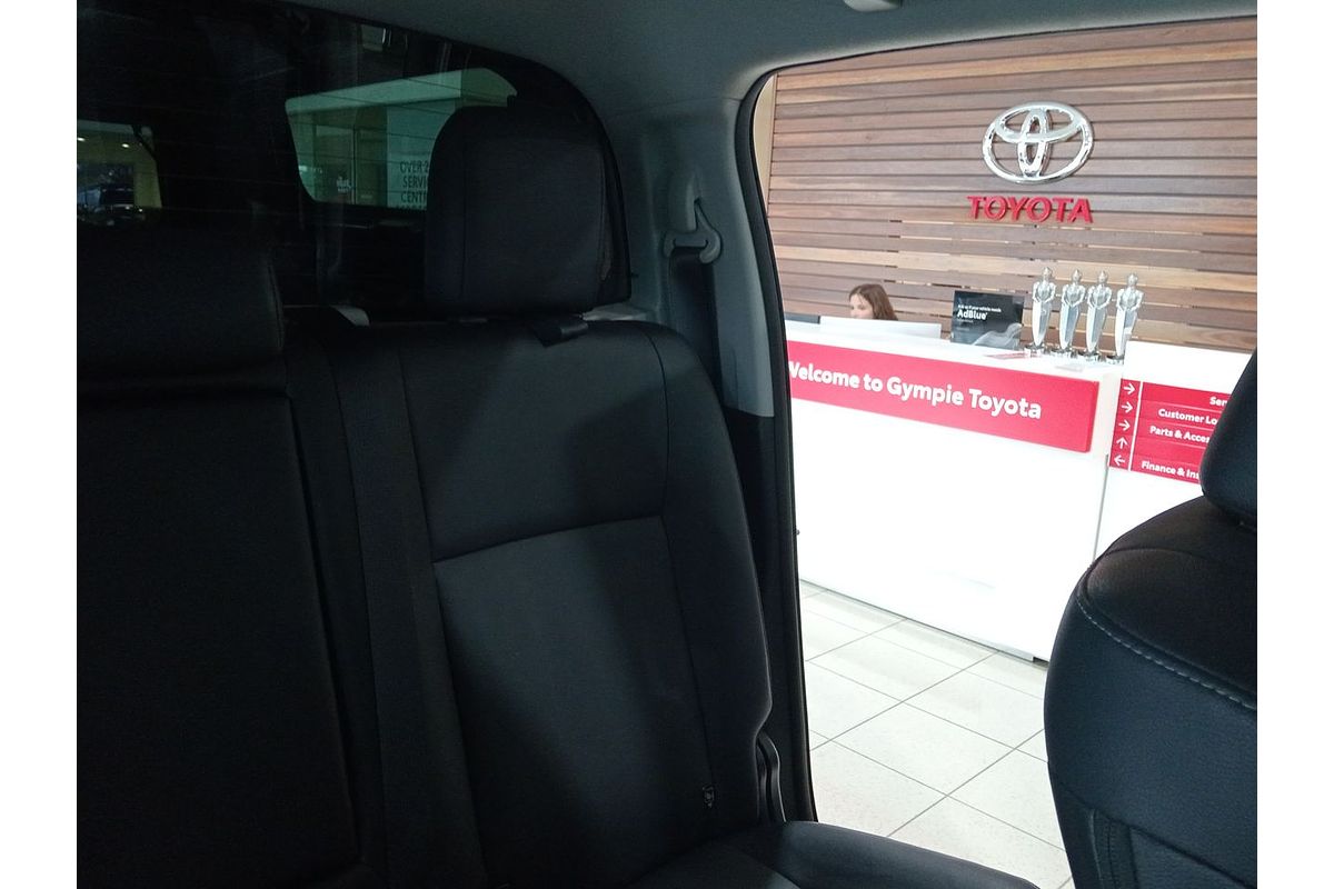 2020 Toyota Hilux SR5 GUN126R 4X4