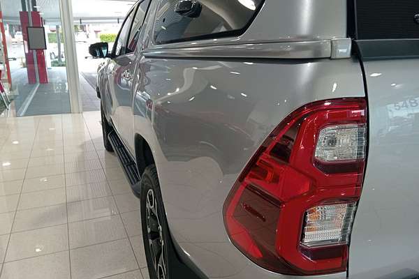2020 Toyota Hilux SR5 GUN126R 4X4