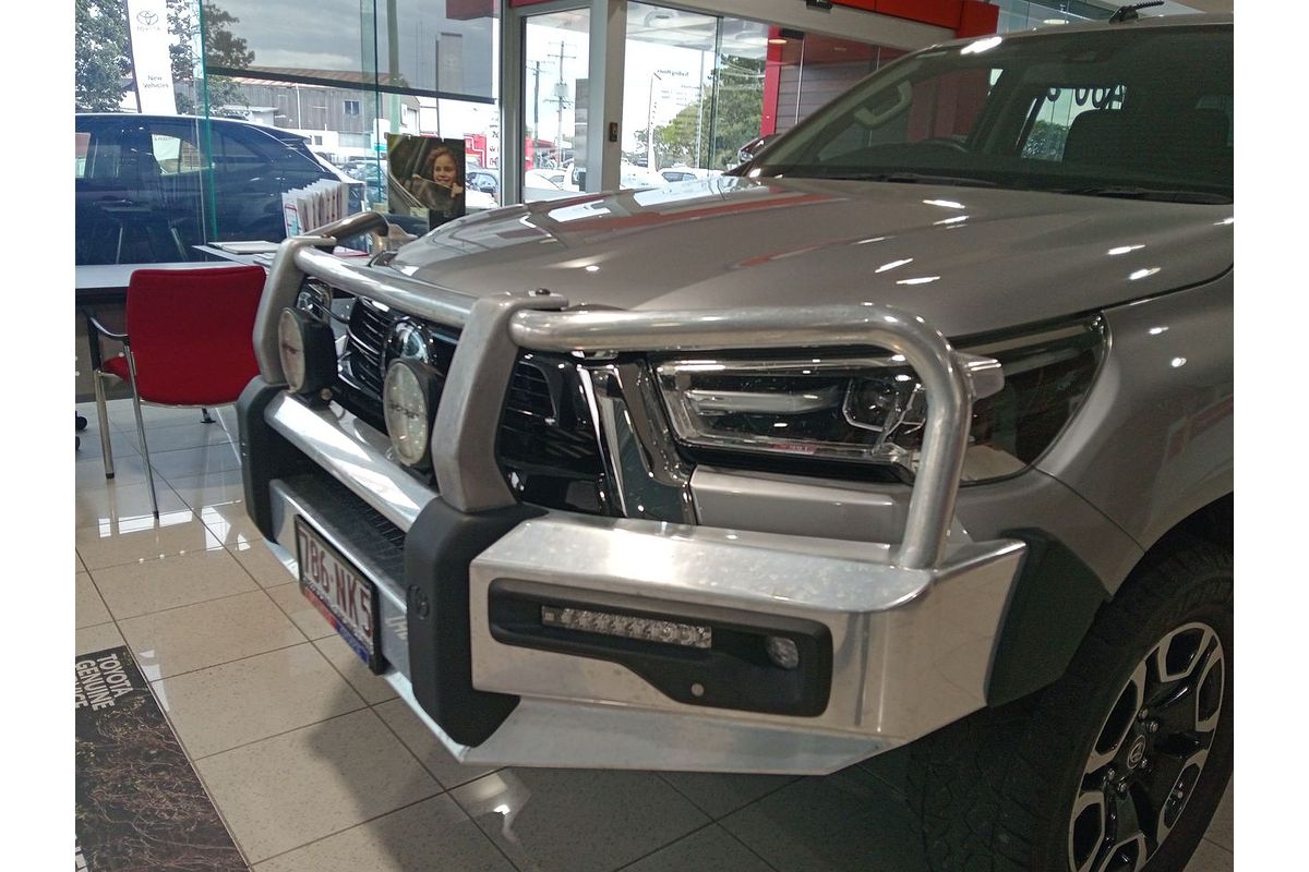 2020 Toyota Hilux SR5 GUN126R 4X4