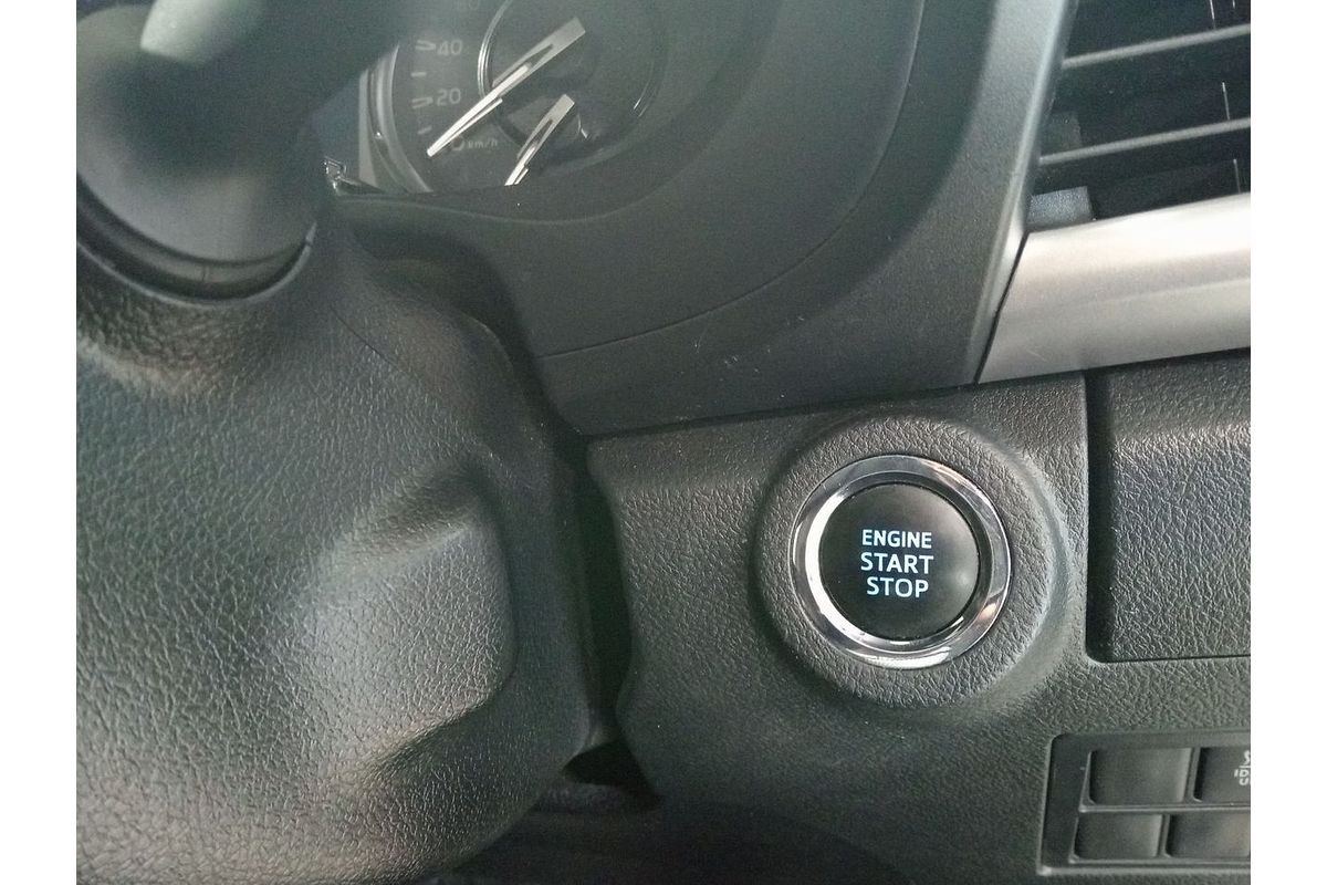 2020 Toyota Hilux SR5 GUN126R 4X4