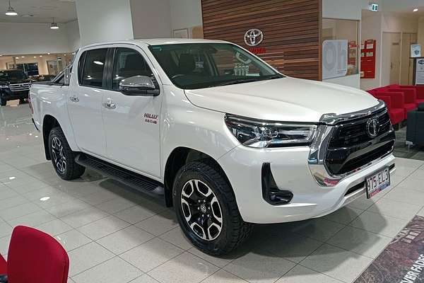 2022 Toyota Hilux SR5 GUN126R 4X4